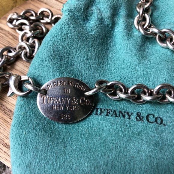 Authentic Tiffany & Co. Choker - Picture 2 of 6